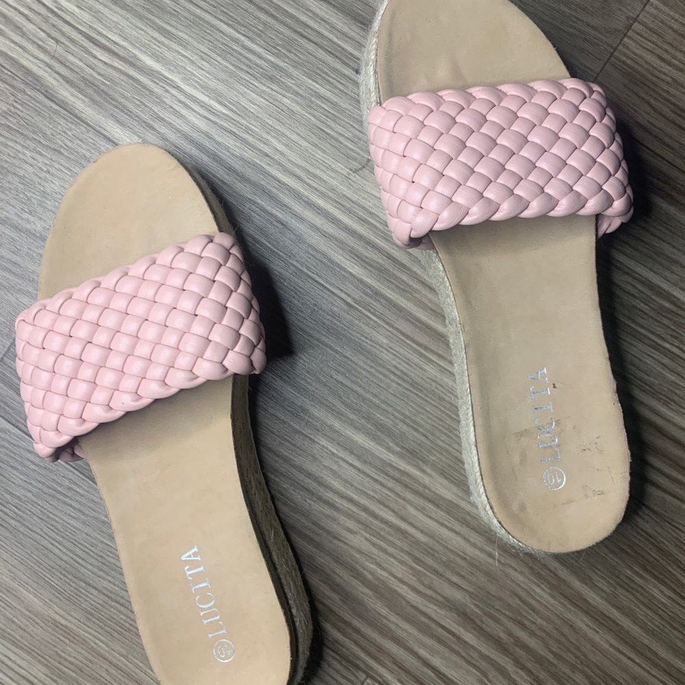 Wedge sandals